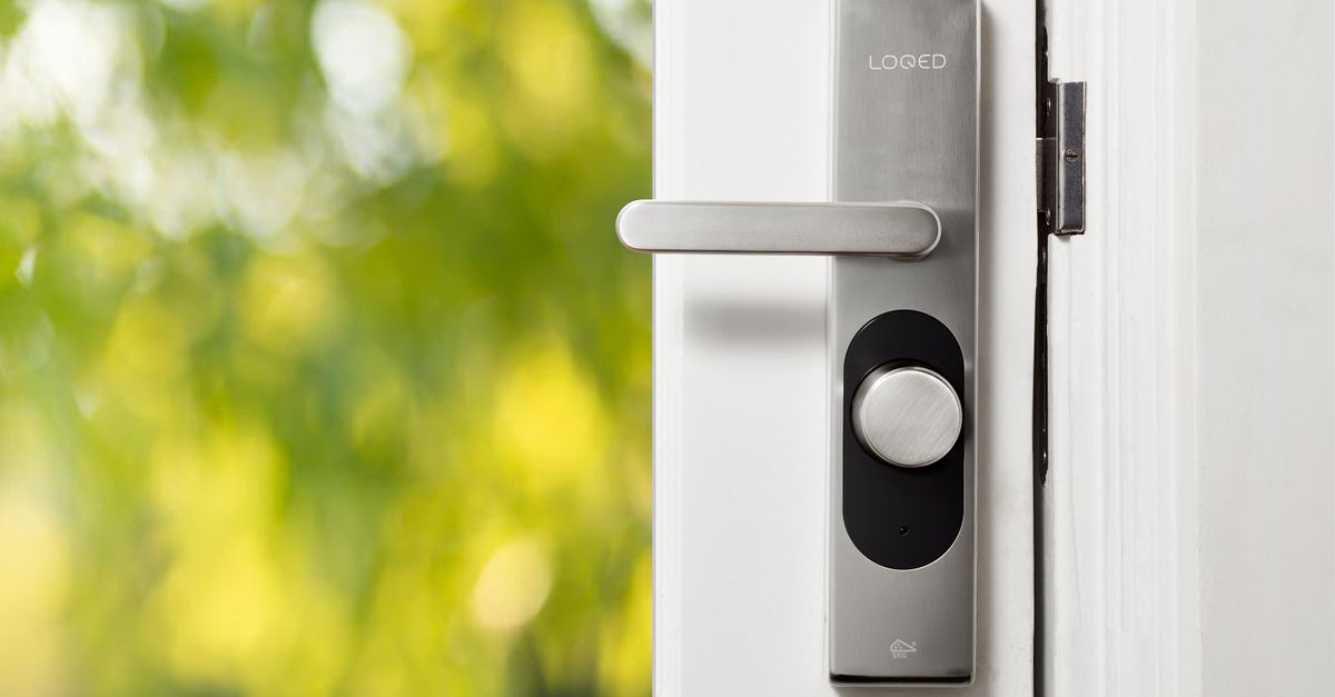 front door lock key — Orange NJ Locksmith