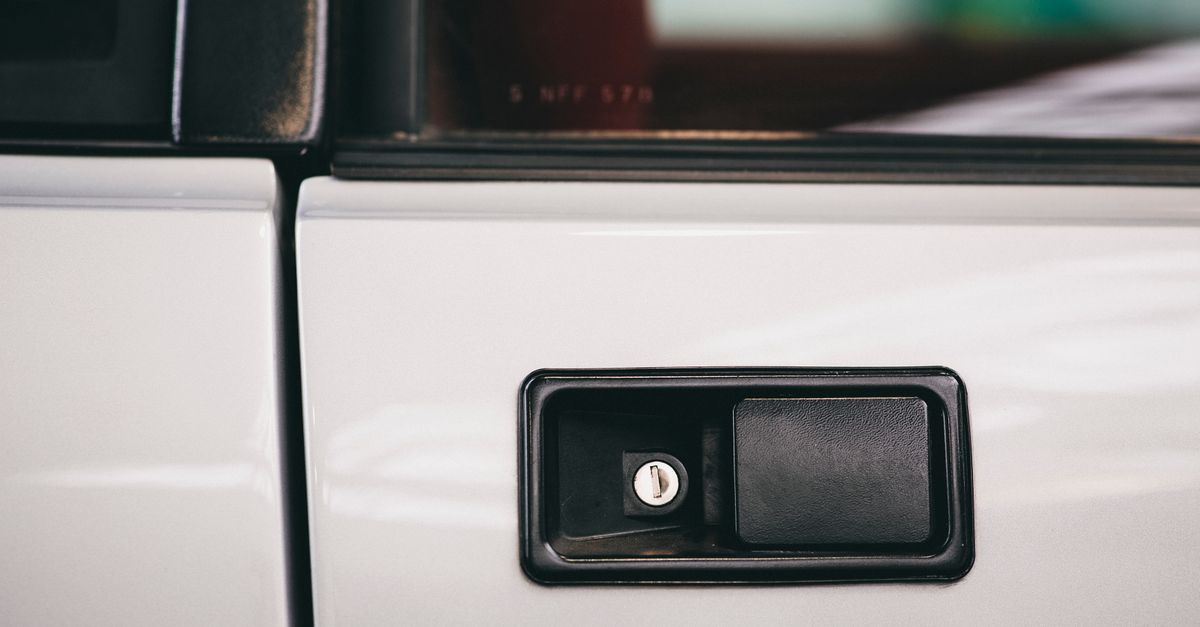 front door lock key — Orange NJ Locksmith